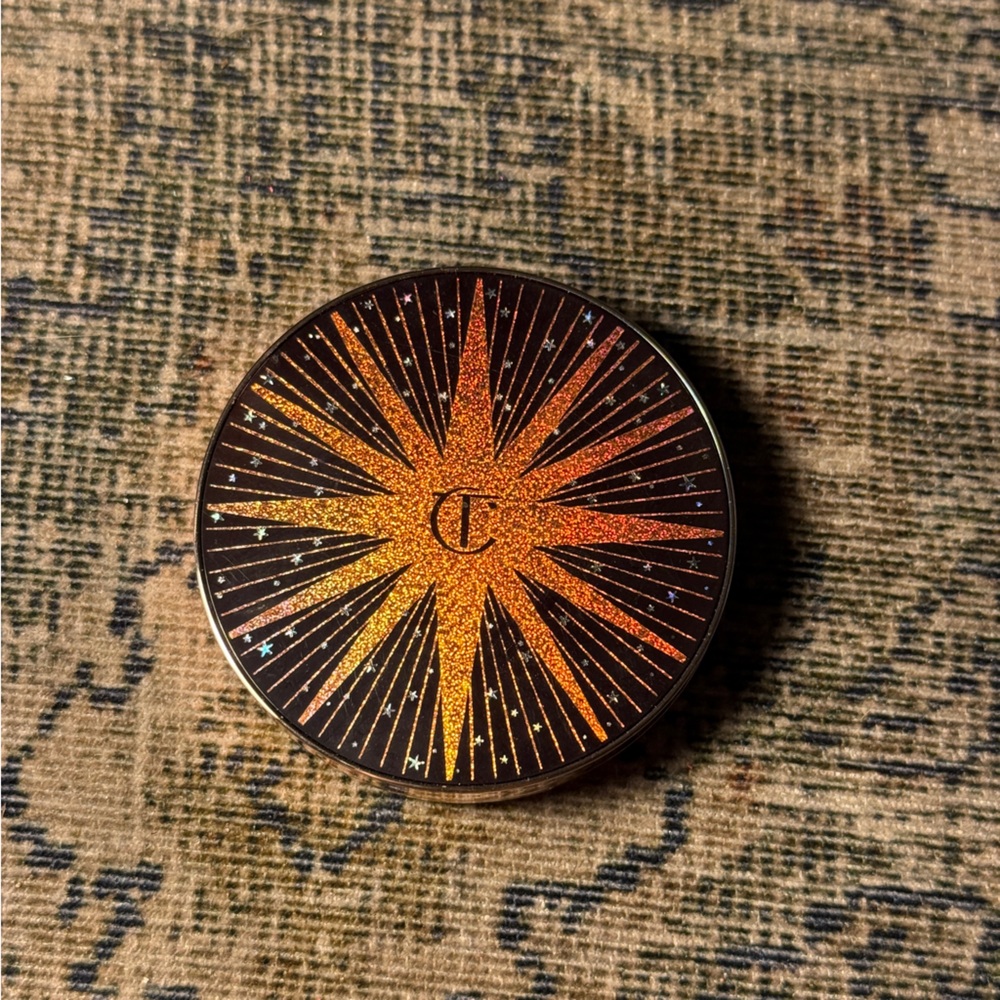 Charlotte Tilbury Magic Star Highlighter